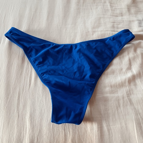 BLUE BIKINI SET - Picture 4 of 7